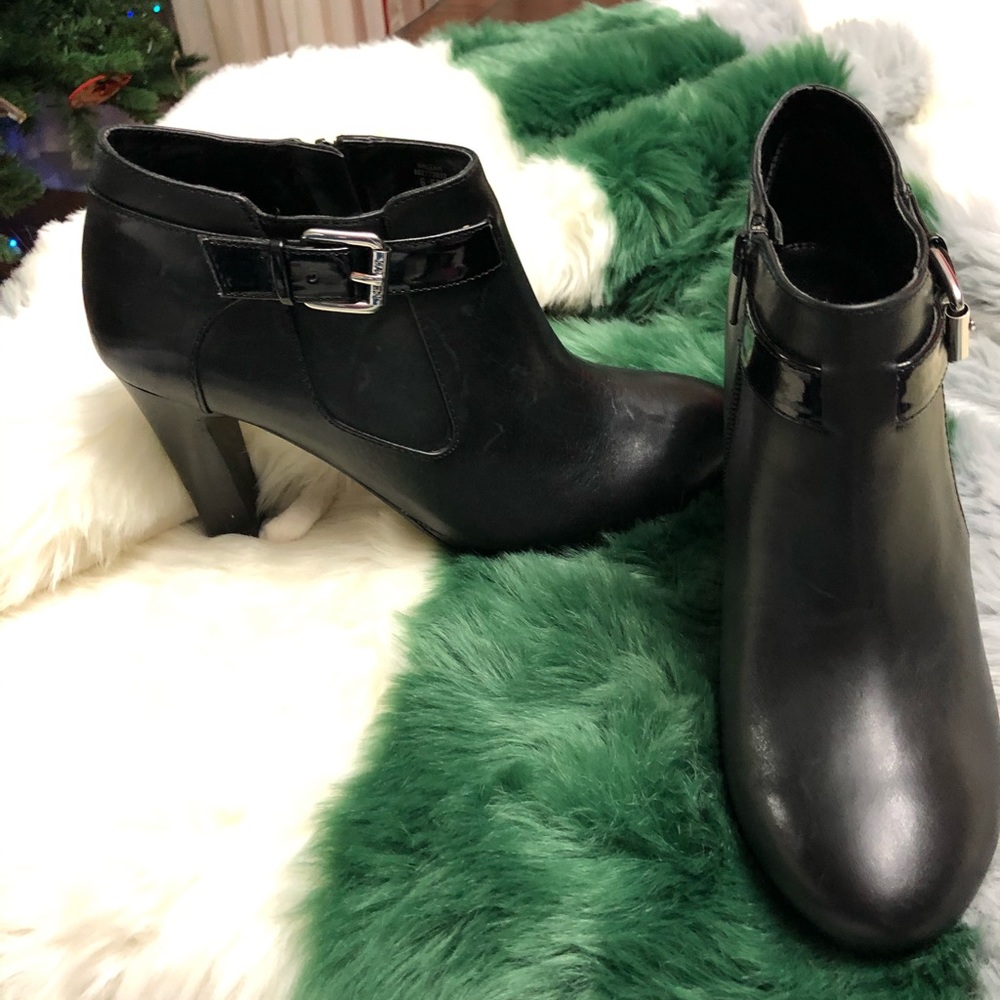Ralph Lauren Bootie